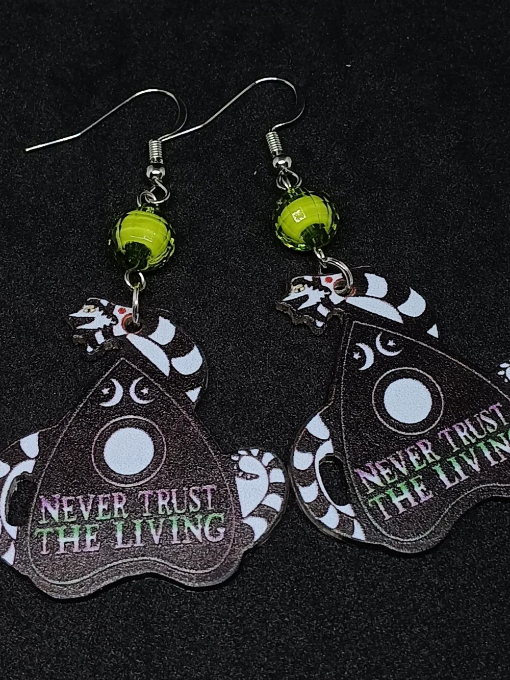Never Trust The Living Green Bead Drop Earrings - Unbranded